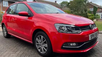Used VW Polo SE 90 HP (66 kW) 2015 Red Hatchback