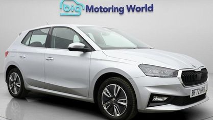 Begagnad Skoda Fabia SE L 95 HK (69 kW) 2022 Silver Halvkombi