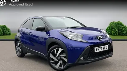 Used Toyota Aygo X 72 HP (52 kW) 2024 Blue SUV
