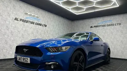 Used Ford Mustang Fastback 317 HP (233 kW) 2017 Blue Coupe
