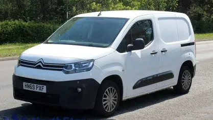 Second-hand Citroën Berlingo 76 CP (55 kW) 2021 Monovolum
