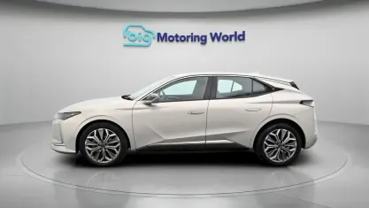 Usado DS Automobiles DS4 Trocadero 131 CV (96 kW) 2022 Blanco SUV