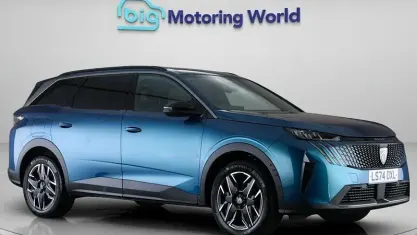 Used Peugeot 5008 Allure 136 HP (100 kW) 2024 Blue SUV
