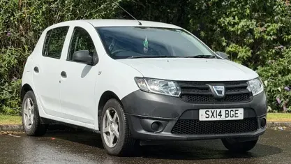 Used Dacia Sandero Acces 75 HP (55 kW) 2015 Hatchback