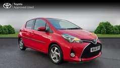 Red pop Used 2016 Toyota Yaris Hybrid Hatchback | £10,007 (Fair price)