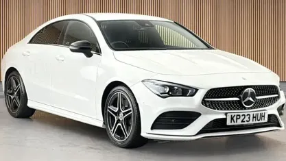 Used Mercedes CLA200 Executive 163 HP (119 kW) 2022 White Coupe