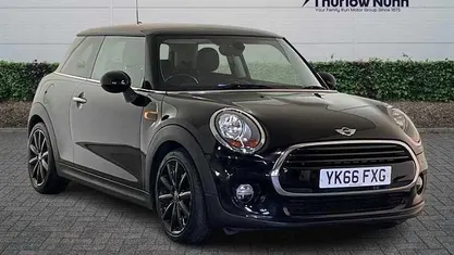 Used Mini Cooper Hatch 136 HP (100 kW) 2016 Black Hatchback