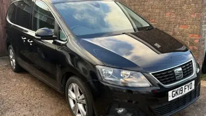 Usado Seat Alhambra XCELLENCE 150 HP (110 kW) 2019 Preto Monovolume