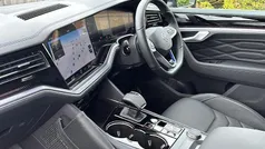 Used 2025 VW Touareg R SUV | £62,999 (Fair price)