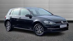 Black Used 2017 VW Golf VII SE Hatchback | £11,895 (Fair price)