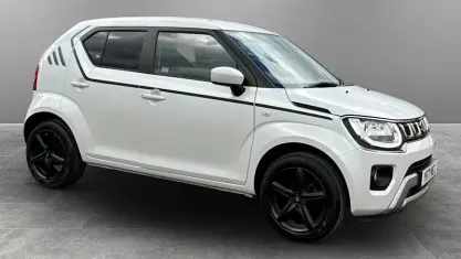 Usado Suzuki Ignis SZ3 83 HP (61 kW) 2022 SUV