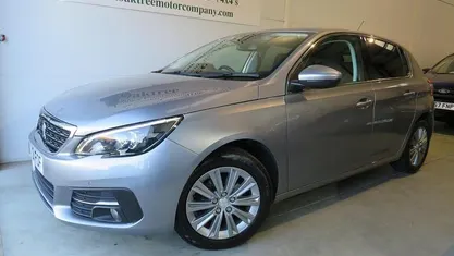 Used Peugeot 308 Allure 131 HP (96 kW) 2021 Grey Hatchback