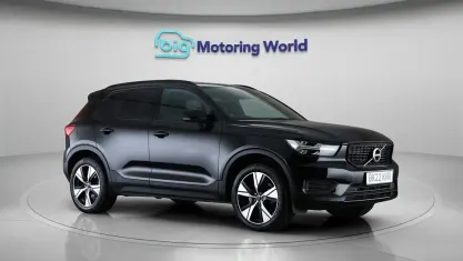 Used Volvo XC40 Plus 211 HP (155 kW) 2021 Black SUV