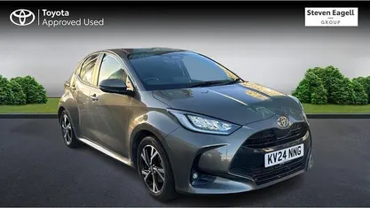 Used 2025 Toyota Yaris Hybrid Design Hatchback | £20,181 (Fair price)