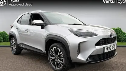 Used 2025 Toyota Yaris Hybrid Estate | £21,764 (Good price)