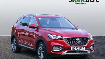 Used MG HS Exclusive 162 HP (119 kW) 2023 Red SUV