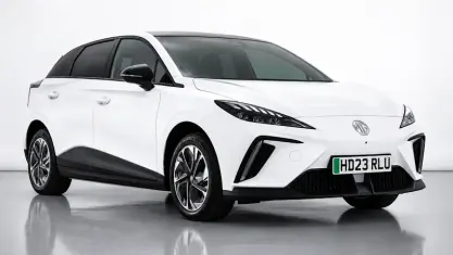 Używany MG MG4 EV Trophy 150 kW (204 KM) 2025 Hatchback