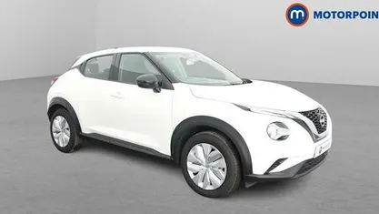 Used Nissan Juke Acenta 114 HP (83 kW) 2023 White SUV