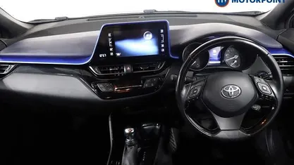Used 2018 Toyota C-HR SUV | £15,699 (Fair price)