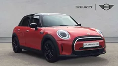 Red Used 2022 Mini Cooper Exclusive Hatchback | £19,995 (Fair price)