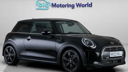 Used Mini Cooper Classic 136 HP (100 kW) 2022 Hatchback