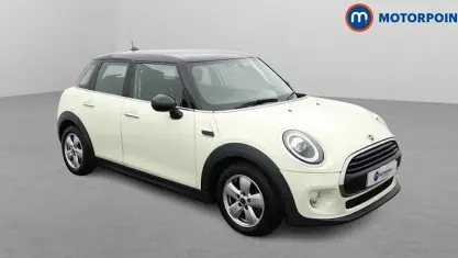Usado Mini Cooper Classic 136 CV (100 kW) 2019 Blanco Utilitario
