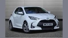 Used 2024 Toyota Yaris Hybrid Hatchback | £18,999 (Fair price)