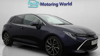 Used Toyota Corolla 184 HP (135 kW) 2022 Blue Hatchback