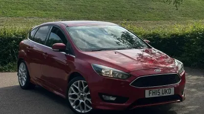 Used Ford Focus Zetec 125 HP (91 kW) 2016 Hatchback