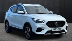 White Used 2023 MG ZS Excite Hatchback | £14,367 (Fair price)