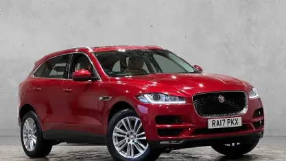 Usado Jaguar F-Pace Portfolio 179 HP (131 kW) 2020 SUV