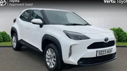 Used Toyota Yaris Cross 116 HP (85 kW) 2023 White SUV