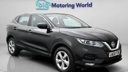 Used Nissan Qashqai Acenta Premium 160 HP (117 kW) 2020 Black SUV