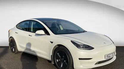 Used Tesla Model 3 Standard Range 208 kW (283 HP) 2021 White Sedan