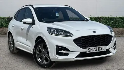 Used Ford Kuga ST-Line 190 HP (139 kW) 2023 White SUV