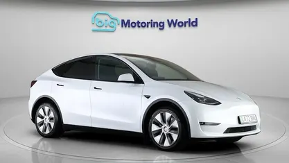 Used 2025 Tesla Model Y Long Range AWD SUV | £24,300 (Fair price)