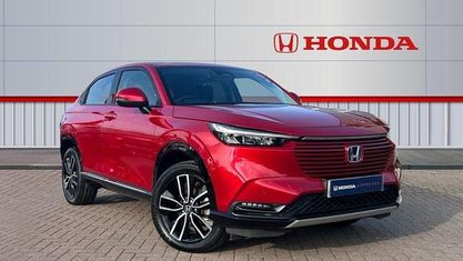 Używany Honda HR-V Advance 131 KM (96 kW) 2023 Czerwony SUV