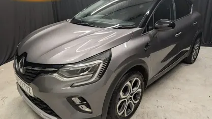 Used Renault Captur Techno 91 HP (66 kW) 2022 Grey SUV