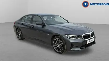 Begagnad BMW 330e Sport Line 292 HK (214 kW) 2022 Grå Sedan