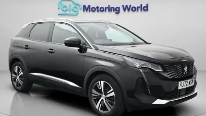 Używany Peugeot 3008 Allure+ 131 KM (96 kW) 2022 Czarny SUV