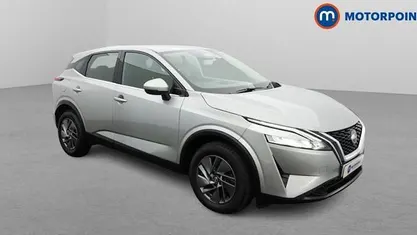 Used Nissan Qashqai Acenta Premium 140 HP (102 kW) 2022 Silver SUV