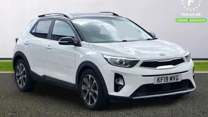 Used Kia Stonic Advance 120 HP (88 kW) 2019 White SUV