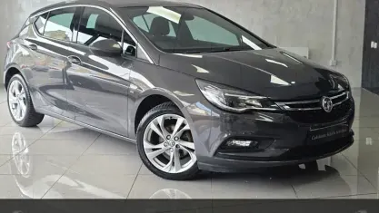 Used Vauxhall Astra SRi 150 HP (110 kW) 2017 Grey Hatchback