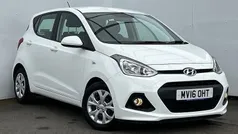 White Used 2016 Hyundai i10 SE Hatchback | £7,495 (Fair price)