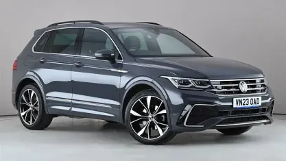 Używany VW Tiguan R-line 150 KM (110 kW) 2023 Szary SUV
