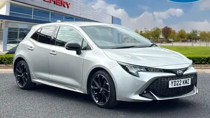 Used Toyota Corolla Sport 122 HP (89 kW) 2022 Silver Hatchback