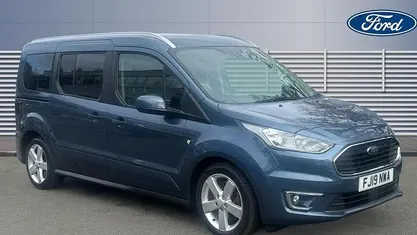 Used Ford Tourneo Titanium 120 HP (88 kW) 2021 Estate