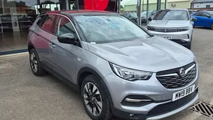 Used Vauxhall Grandland X Sport 131 HP (96 kW) 2019 Grey SUV