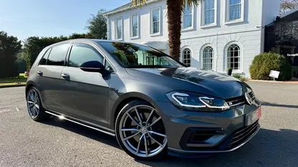 Used VW Golf VII R 310 HP (228 kW) 2018 Hatchback