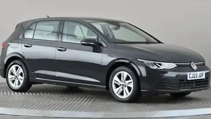 Used VW Golf VIII Life 131 HP (96 kW) 2023 Grey Hatchback